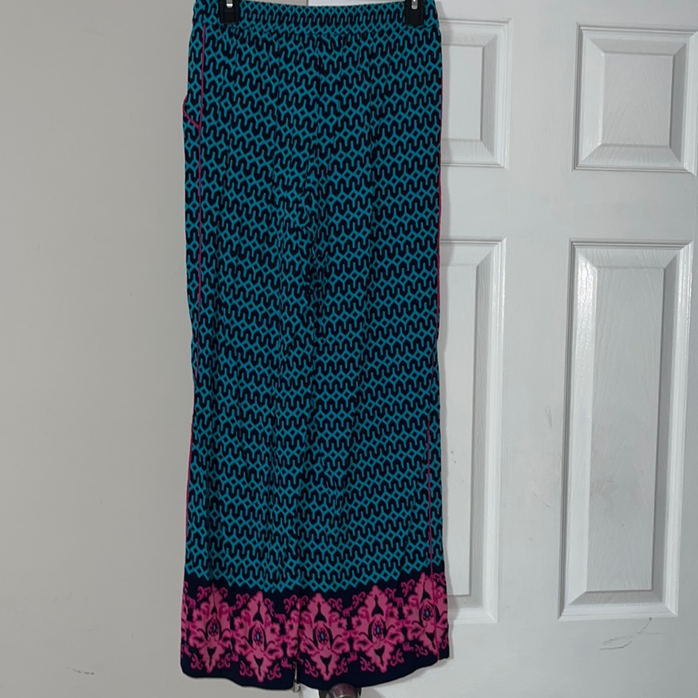 Crown & Ivy pants